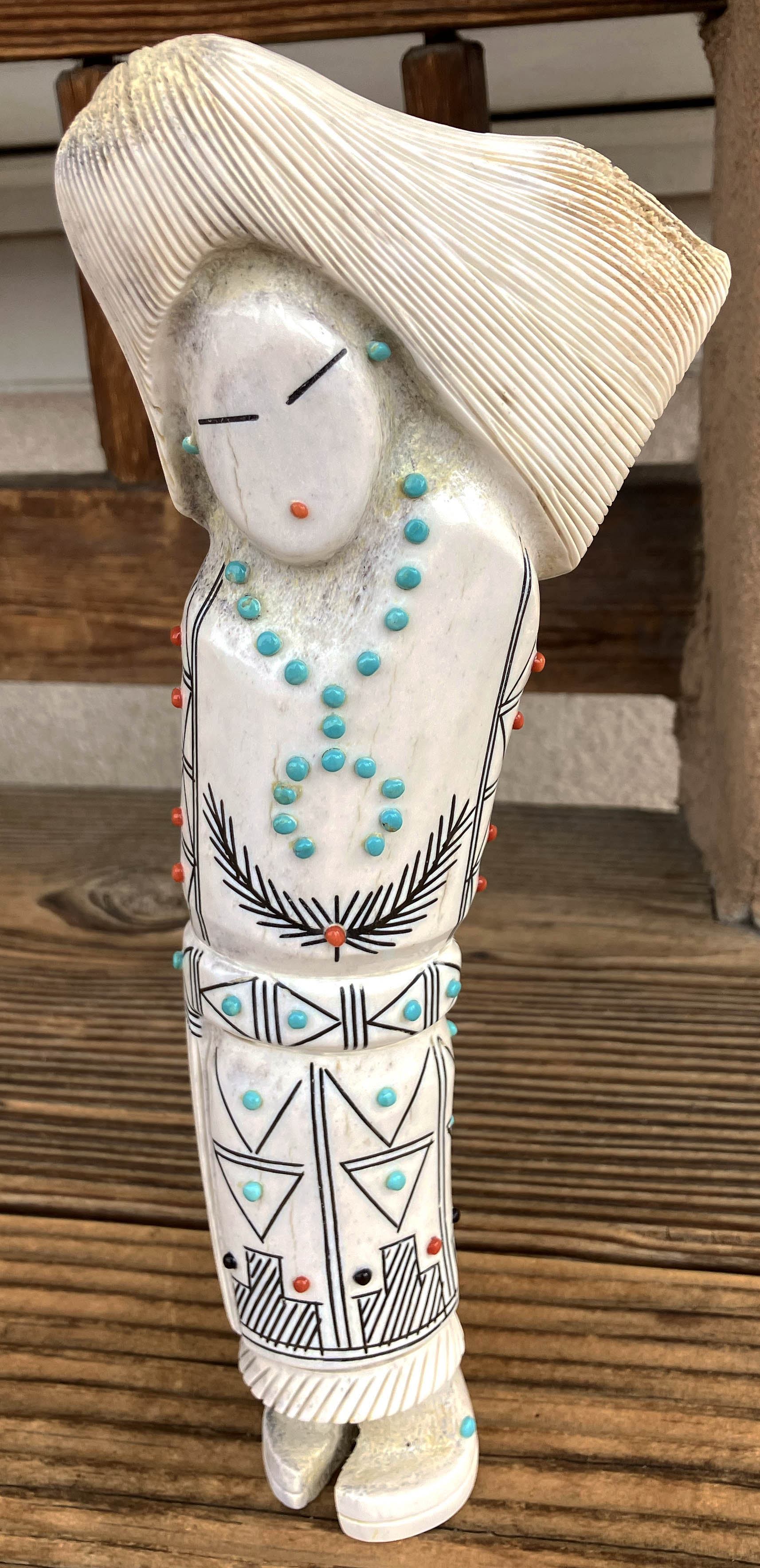 Claudia Peina | Zuni Wind Maiden Fetish | Penfield Gallery of Indian Arts | Albuquerque, New Mexico